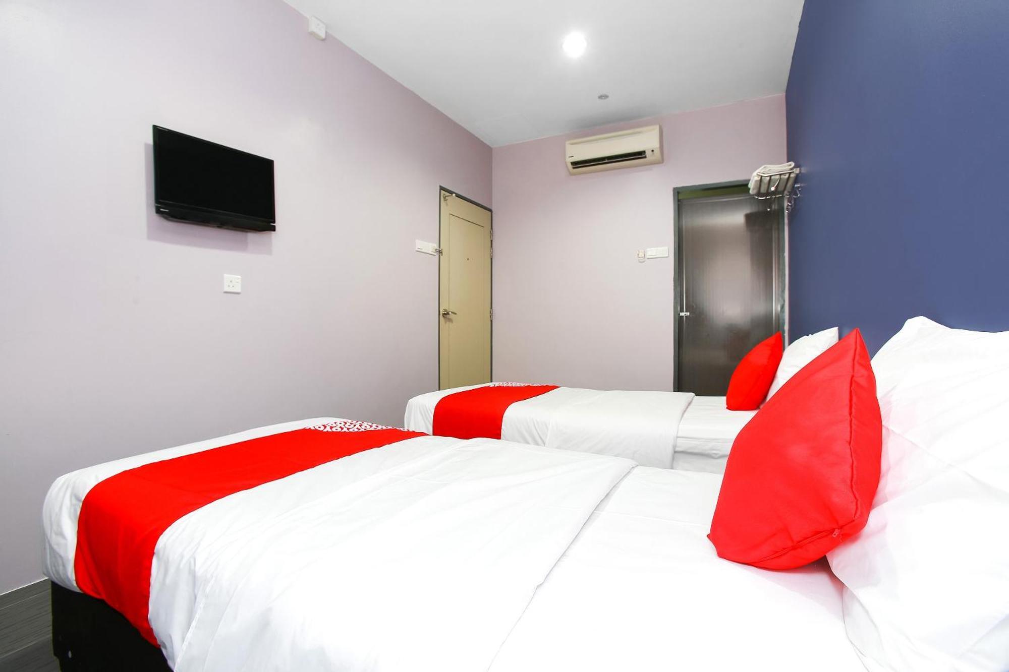 Oyo 89332 De Hotel 安顺 外观 照片
