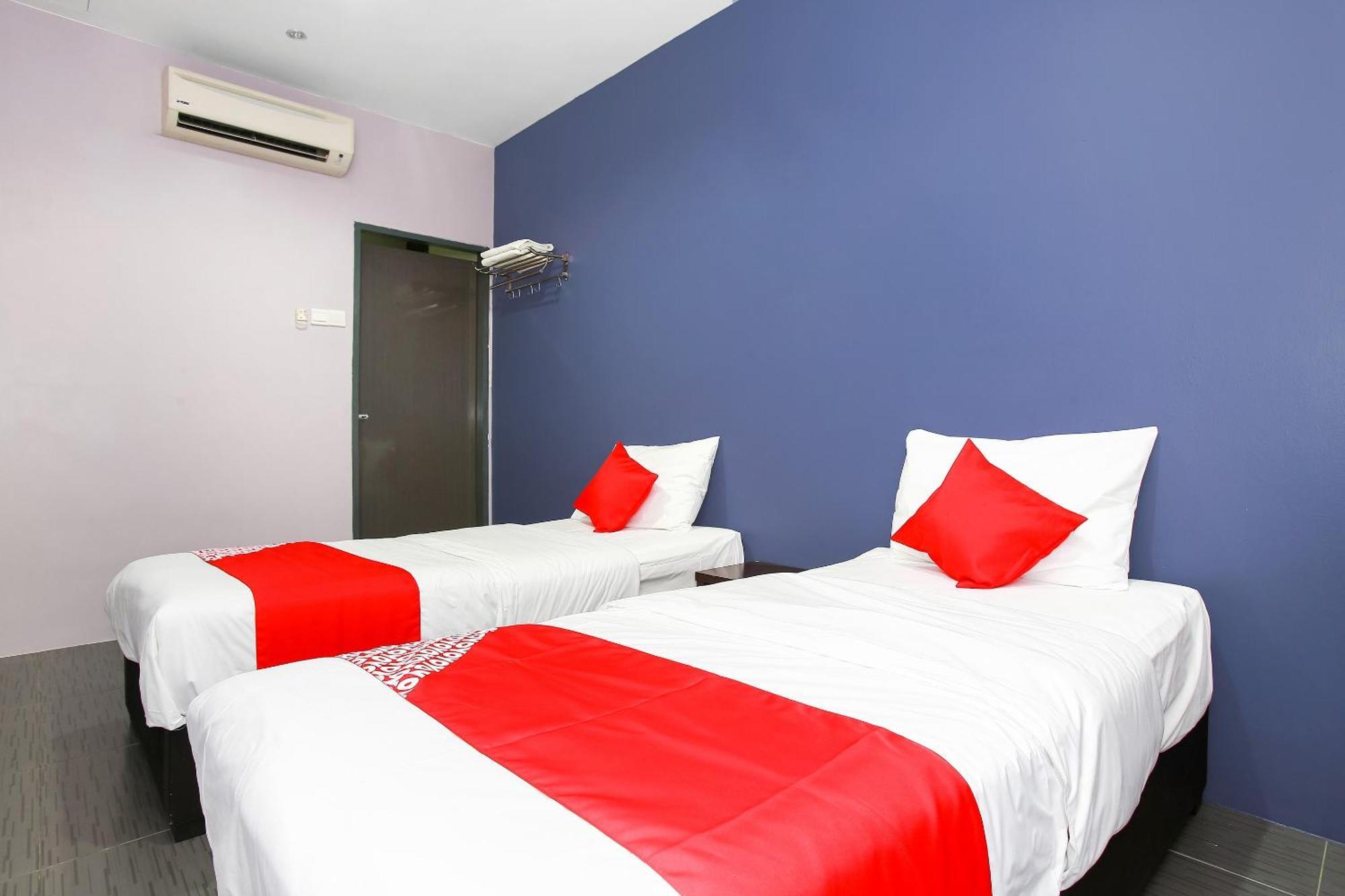 Oyo 89332 De Hotel 安顺 外观 照片